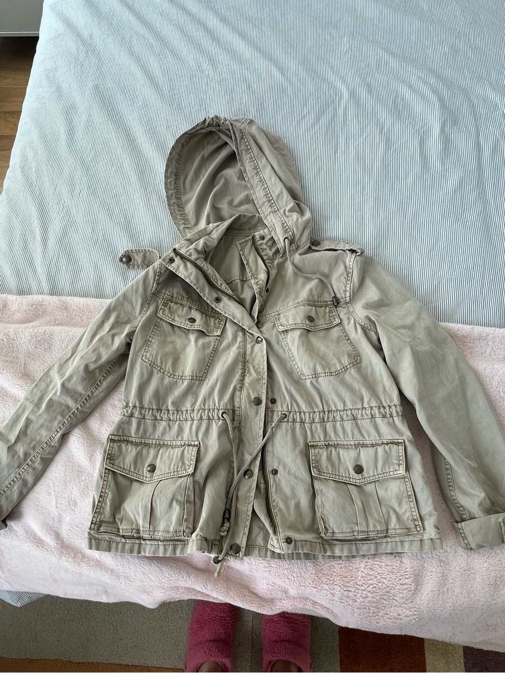 Vintage Talula Aritzia Hooded Utility Jacket in Light Khaki/Beige
